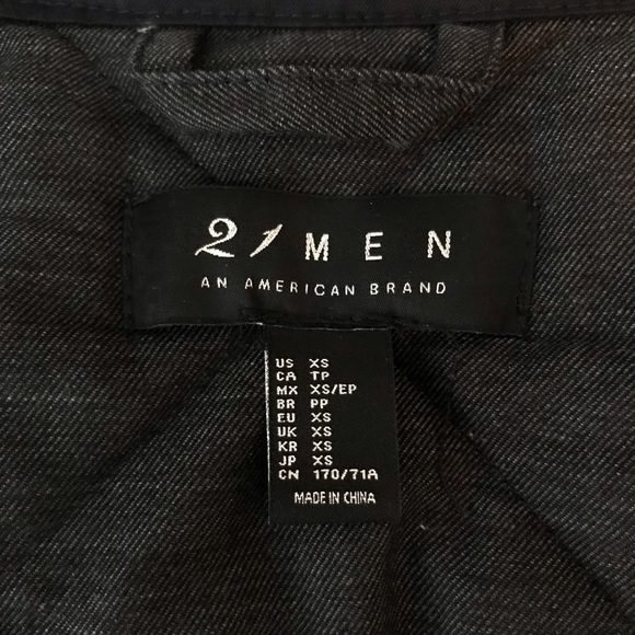 Men’s Forever 21 Navy Vest - Picture 3 of 3